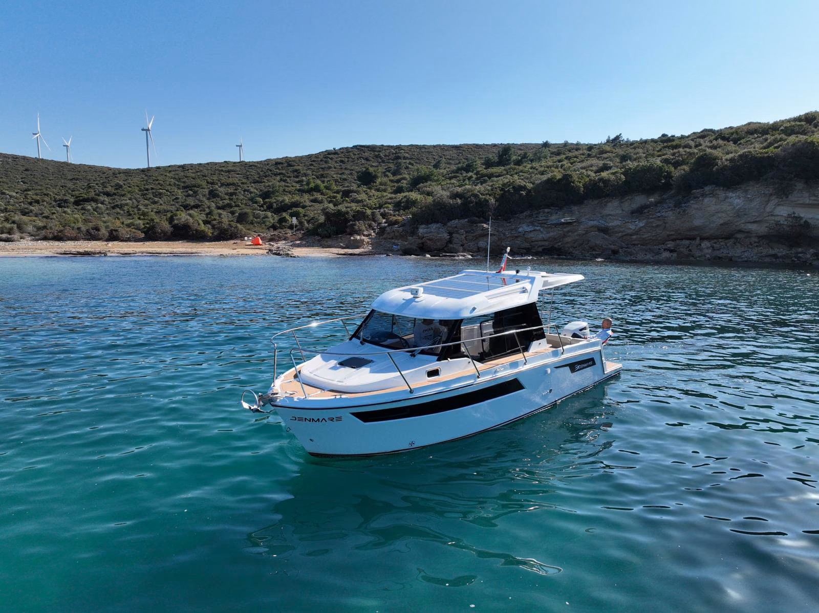 Denmare 8.50 motor yat yandan görünüm